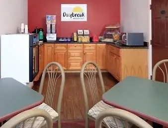 Days Inn & Suites By Wyndham Dfw Airport South-Euless 