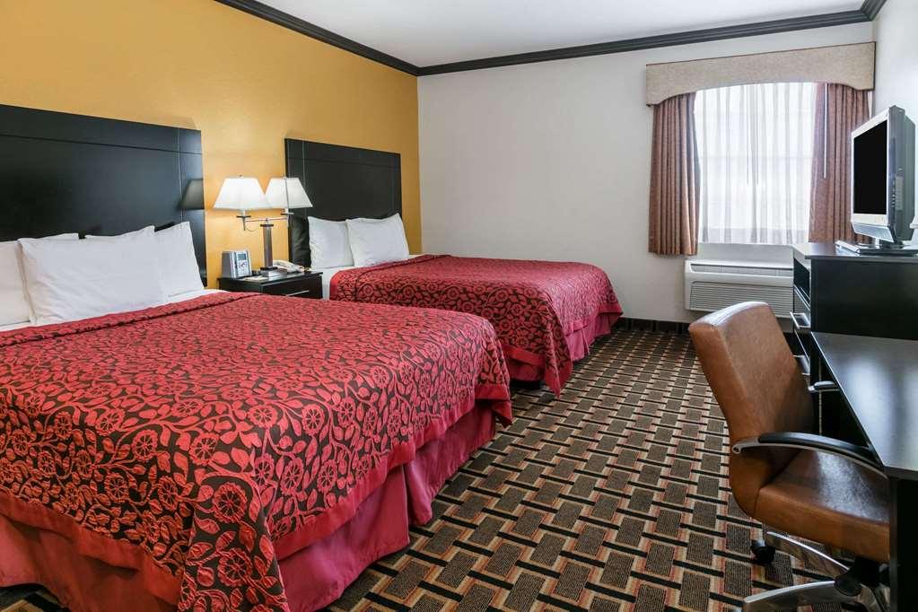 Hotel Days & By Wyndham Dfw Airport South-euless Euless