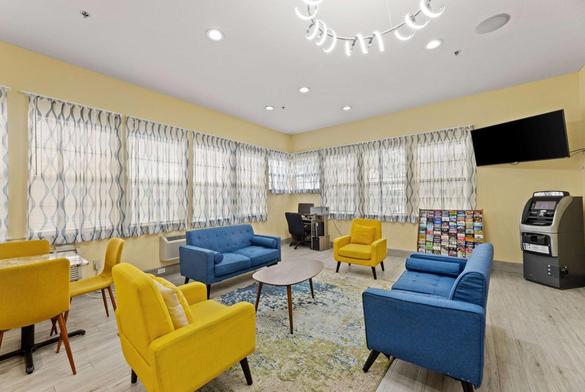 Days & By Wyndham Dfw Airport South-euless 2*